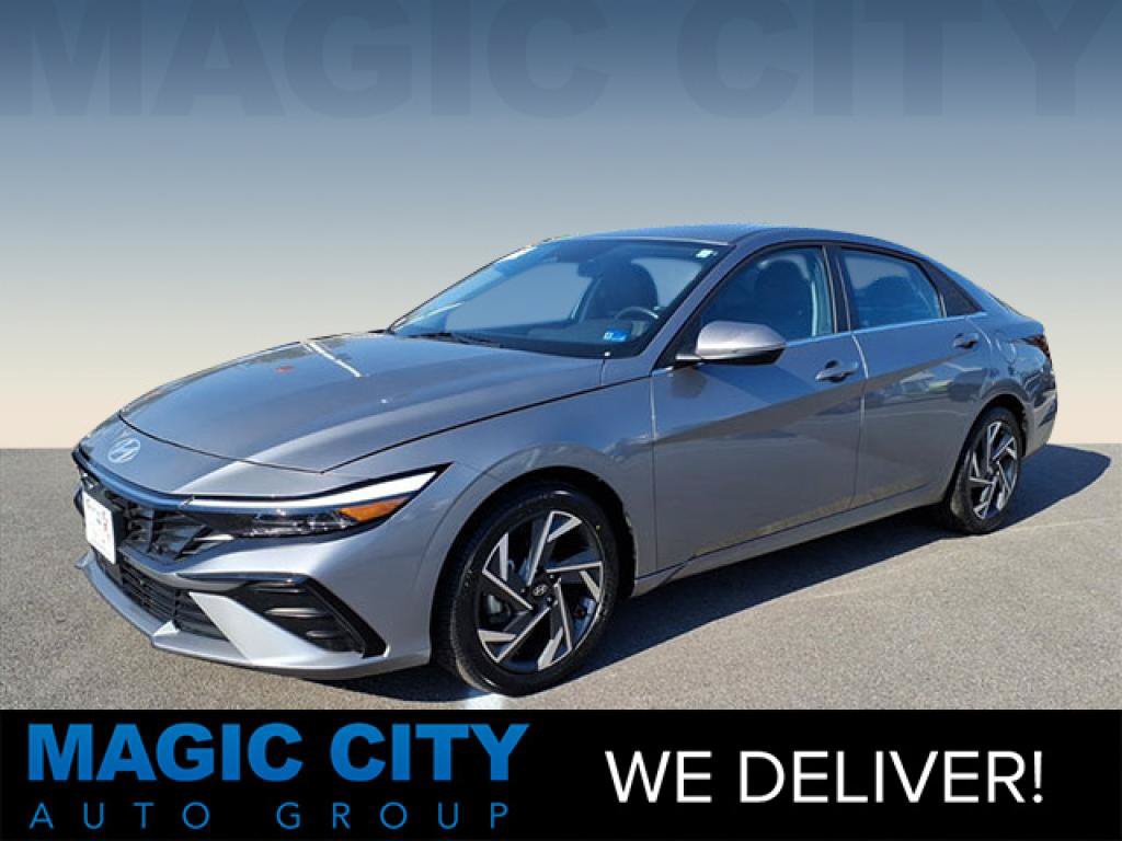 Used 2025 Hyundai Elantra Limited FWD image 1