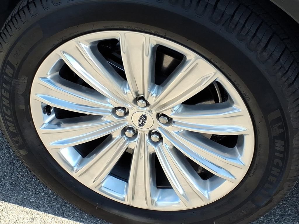 Certified 2021 Ford Explorer Limited w/ Hybrid Equipment Group 310A RWD image 7