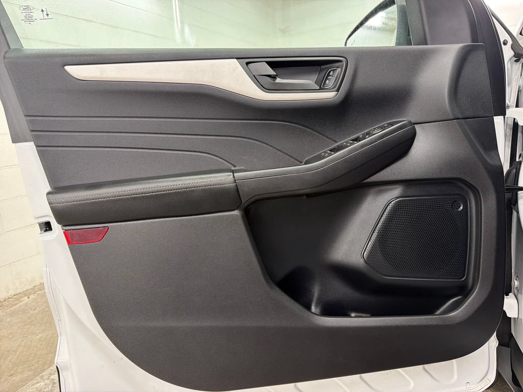 Certified 2022 Ford Escape SE w/ Convenience Package FWD image 16