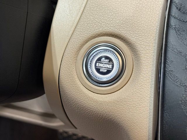 Used 2020 Mercedes-Benz C 300 4MATIC Sedan image 18