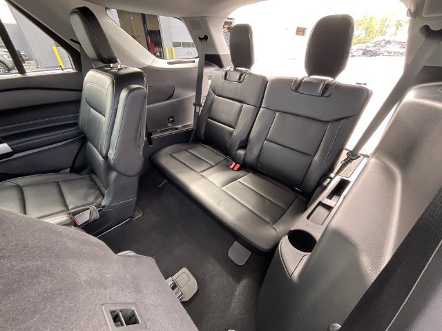 Certified 2023 Ford Explorer Limited w/ Limited Technology Package AWD/4WD image 25
