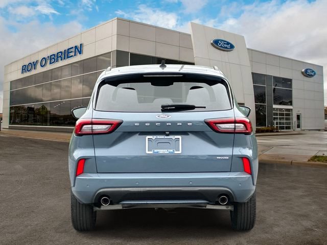 Certified 2024 Ford Escape ST-Line w/ Tech Pack #1 AWD/4WD image 4