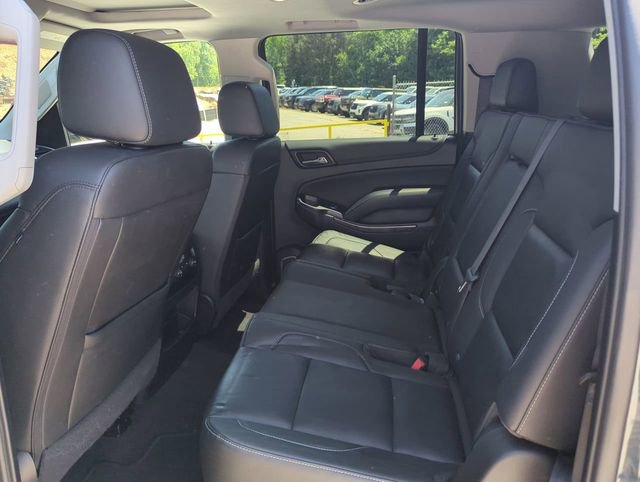 Used 2020 Chevrolet Suburban LT RWD image 16