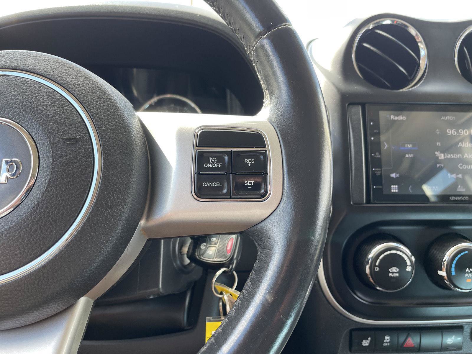 Used 2017 Jeep Compass High Altitude AWD/4WD image 14