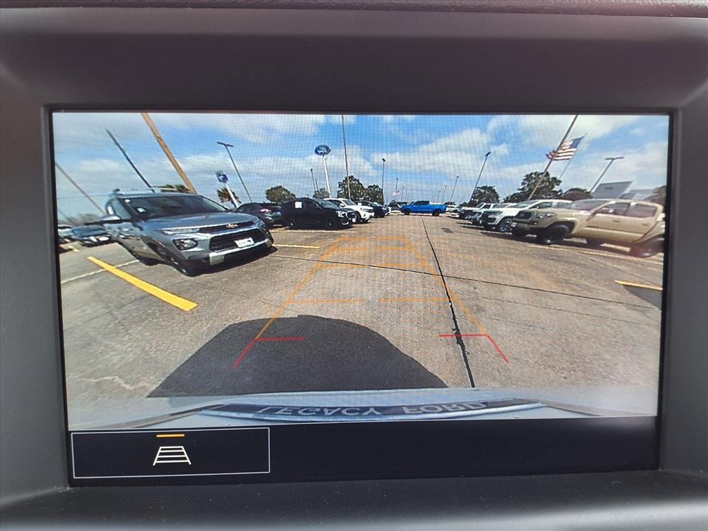 Used 2023 GMC Terrain SLT image 10