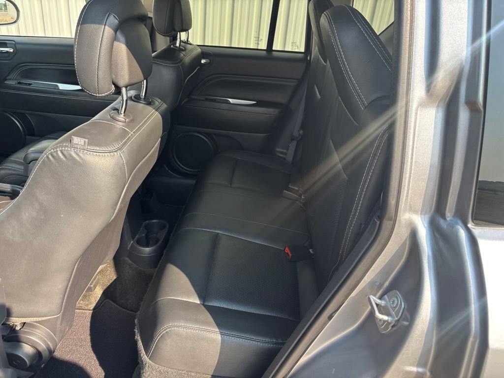 Used 2017 Jeep Compass High Altitude AWD/4WD image 27
