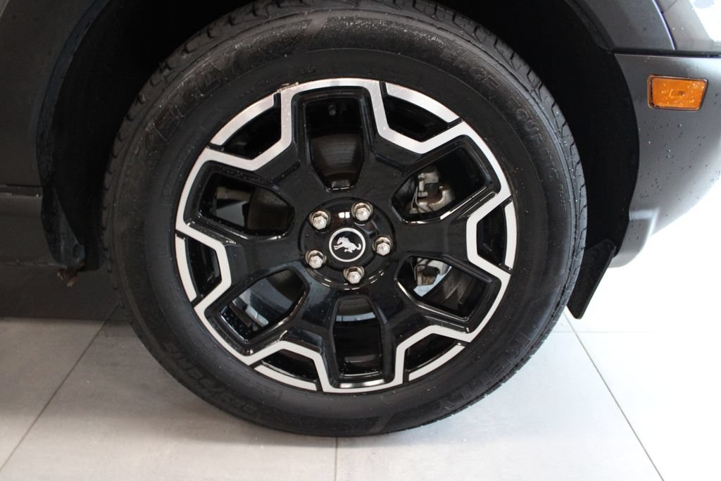Certified 2025 Ford Bronco Sport Outer Banks AWD/4WD image 11