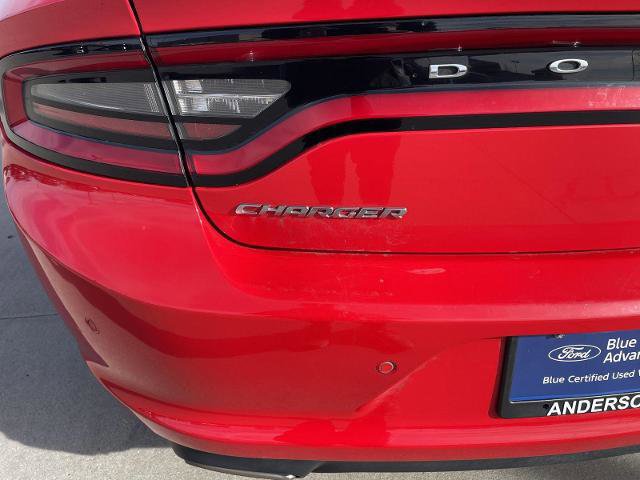 Used 2018 Dodge Charger SXT image 33