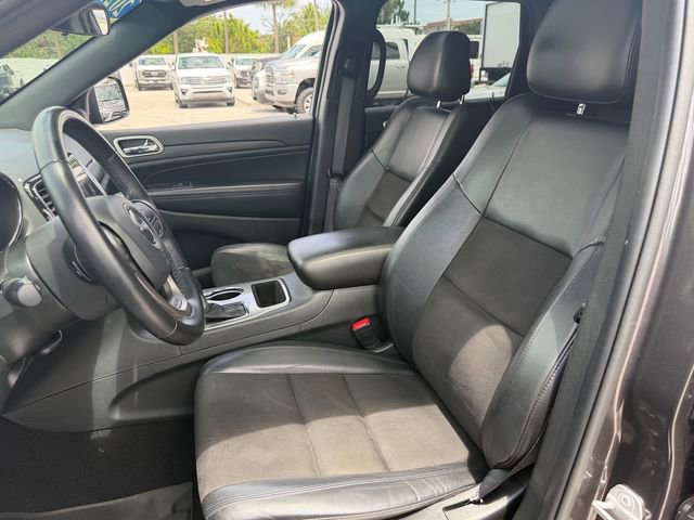 Used 2021 Jeep Grand Cherokee Laredo X AWD/4WD image 6