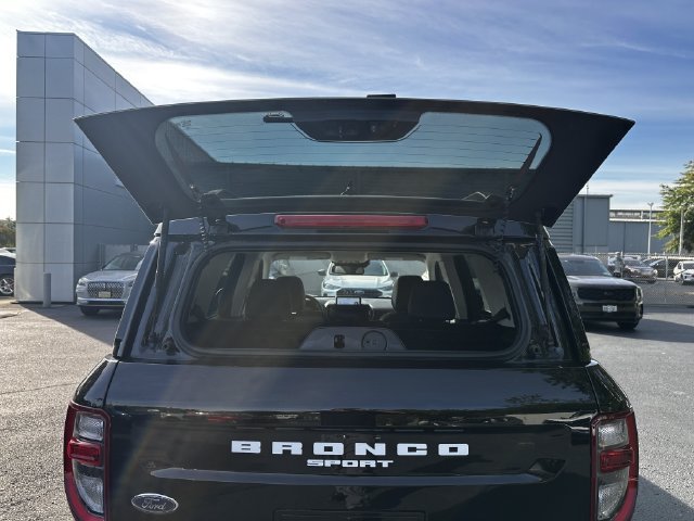 Certified 2023 Ford Bronco Sport Outer Banks w/ Tech Package AWD/4WD image 41