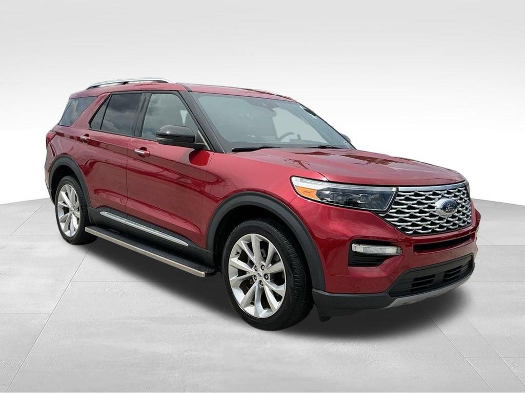 Certified 2023 Ford Explorer Platinum w/ Technology Package AWD/4WD image 13