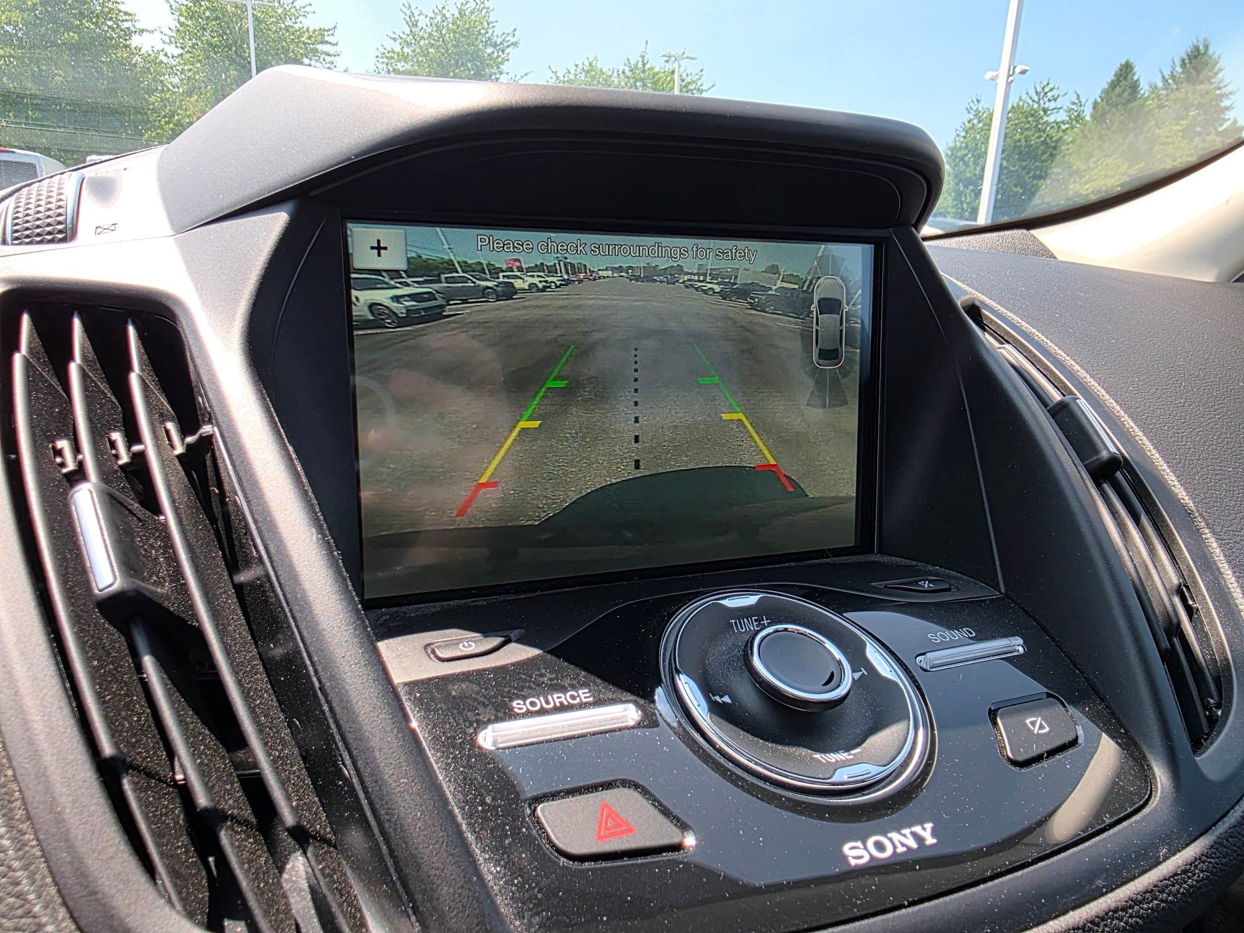 Certified 2019 Ford Escape Titanium AWD/4WD image 19