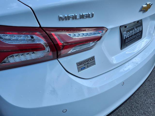 Used 2019 Chevrolet Malibu LT w/ Leather Package FWD image 24
