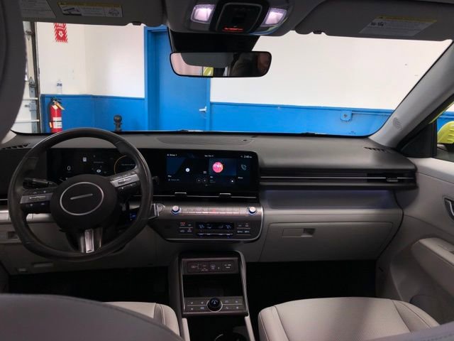 Used 2024 Hyundai Kona Limited image 15