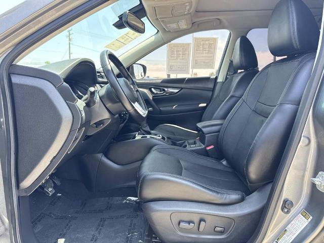 Used 2017 Nissan Rogue SL w/ SL Premium Package FWD image 20