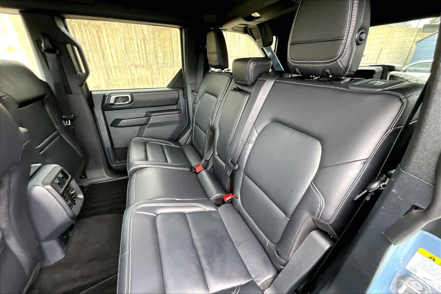 Certified 2025 Ford Bronco Outer Banks AWD/4WD image 21