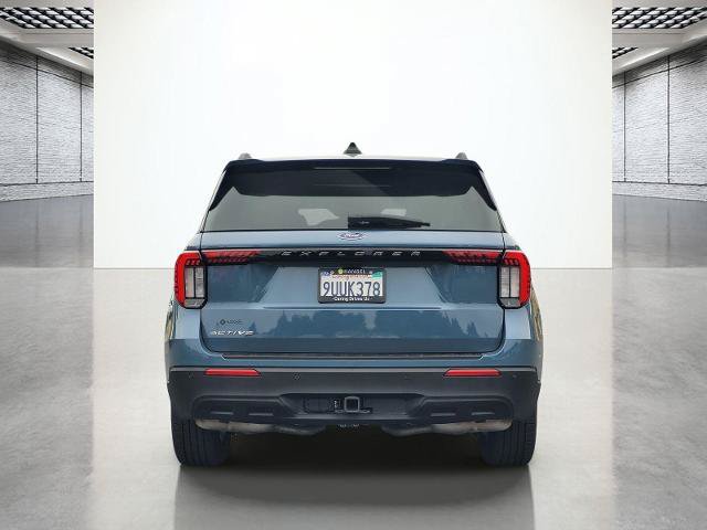 Certified 2025 Ford Explorer Active RWD image 7
