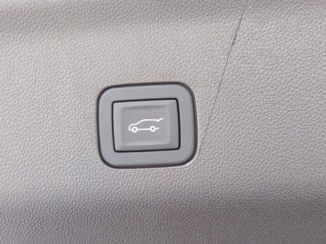 Used 2026 GMC Yukon XL Elevation RWD image 15