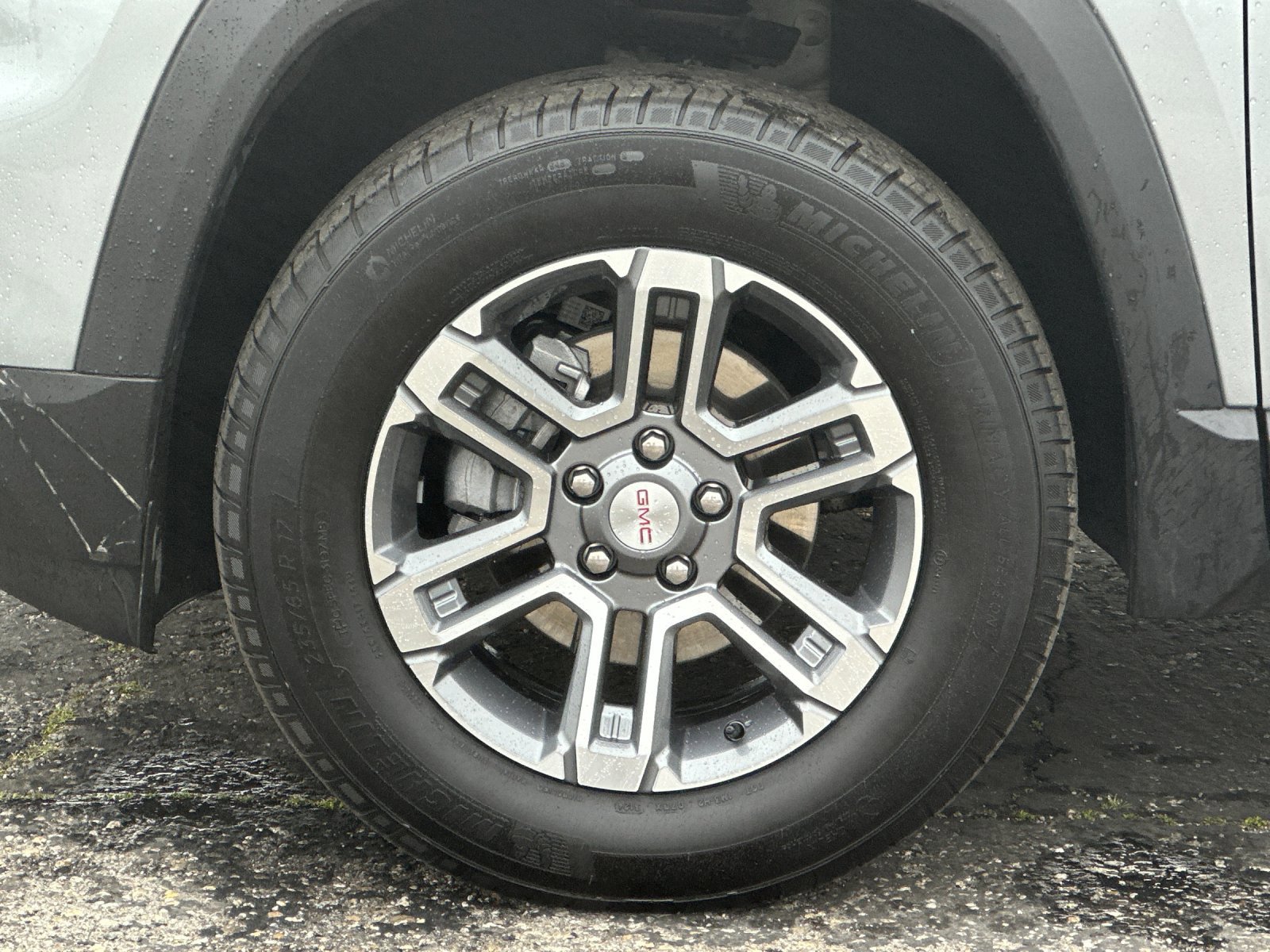 Used 2025 GMC Terrain Elevation image 25