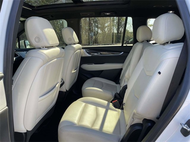 Used 2021 Cadillac XT6 Sport image 13