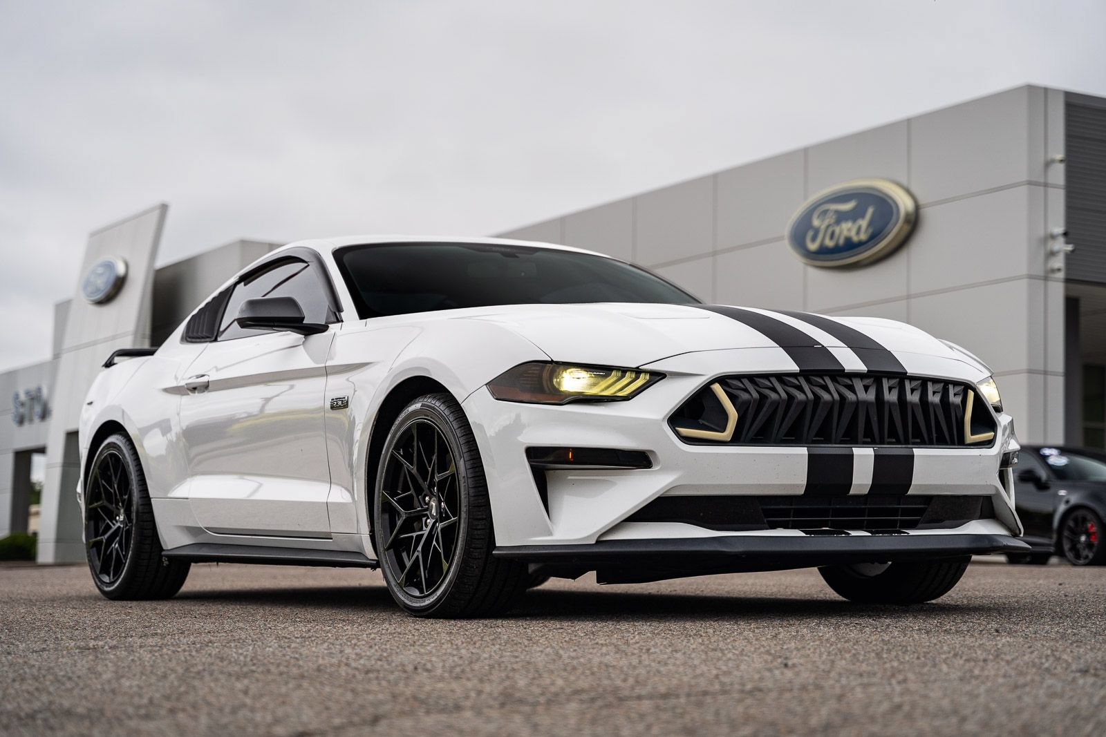 Certified 2020 Ford Mustang Coupe w/ 2.3L High Performance Package RWD image 1