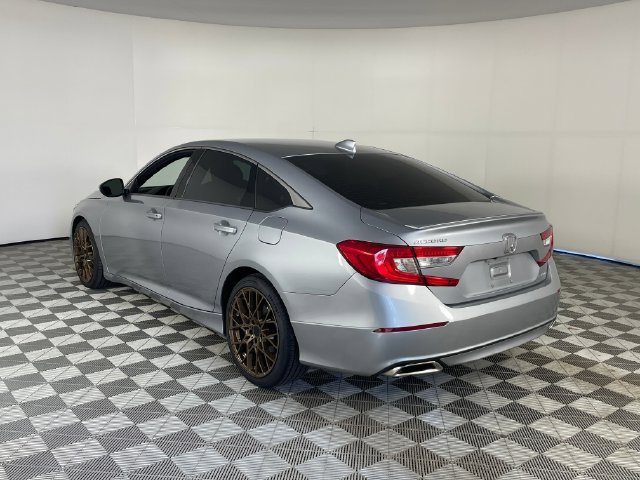 Used 2019 Honda Accord Sport image 13