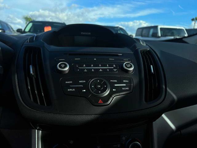 Certified 2017 Ford C-MAX Energi SE image 15