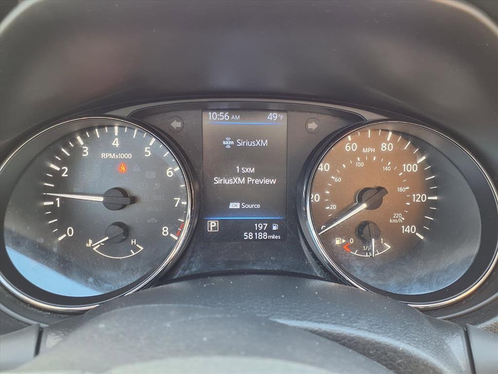 Used 2021 Nissan Rogue Sport S image 16