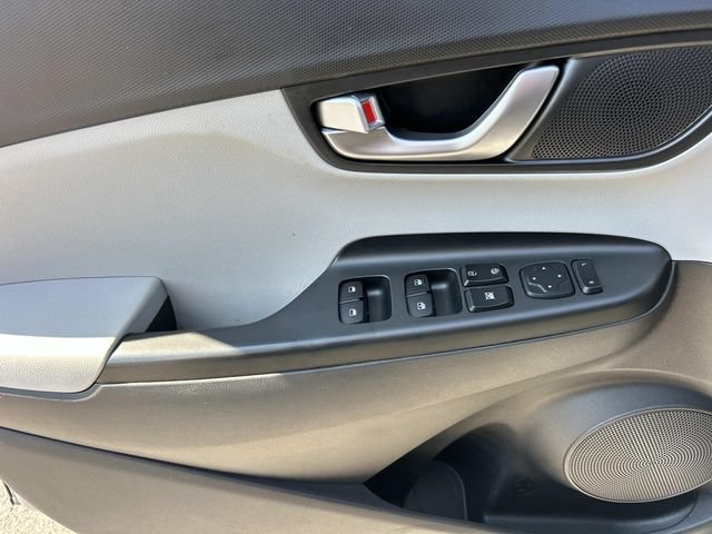 Used 2022 Hyundai Kona SEL w/ Convenience Package FWD image 27