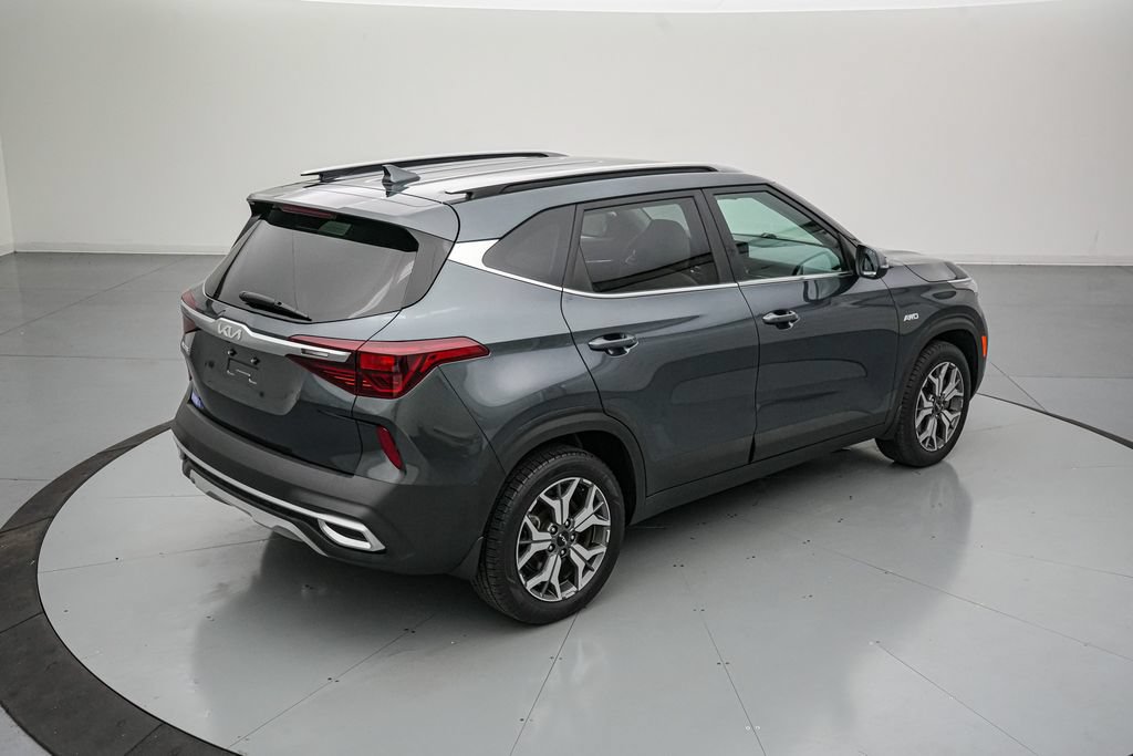 Used 2023 Kia Seltos EX AWD/4WD image 4