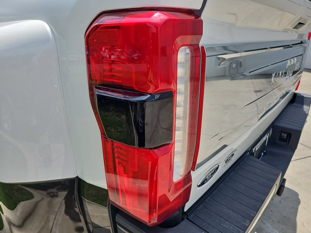 Certified 2024 Ford F350 King Ranch AWD/4WD image 33