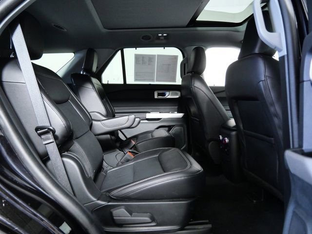 Certified 2023 Ford Explorer Limited w/ Limited Technology Package AWD/4WD image 12