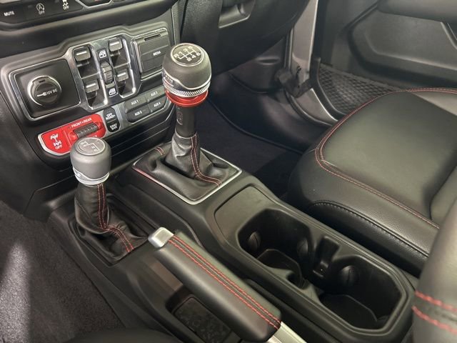 Used 2021 Jeep Wrangler Unlimited Rubicon AWD/4WD image 14