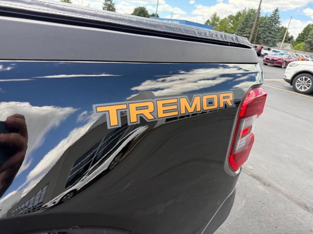 Certified 2024 Ford Maverick Tremor w/ Tremor Off-Road Package AWD/4WD image 18