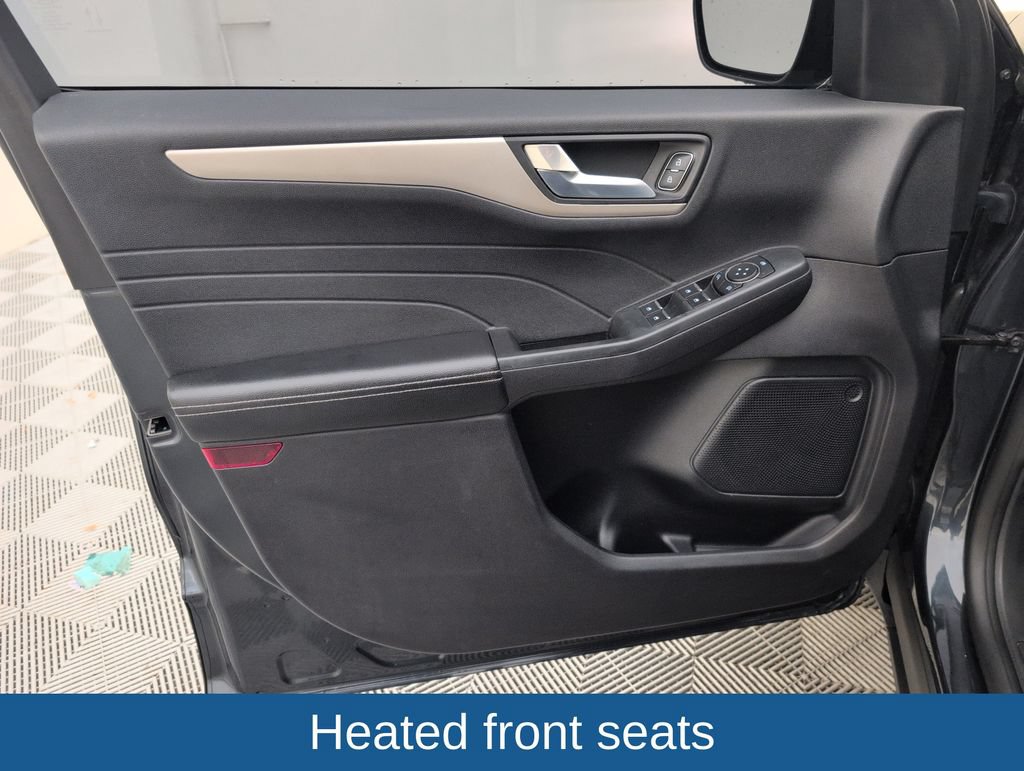 Certified 2022 Ford Escape SEL FWD image 29