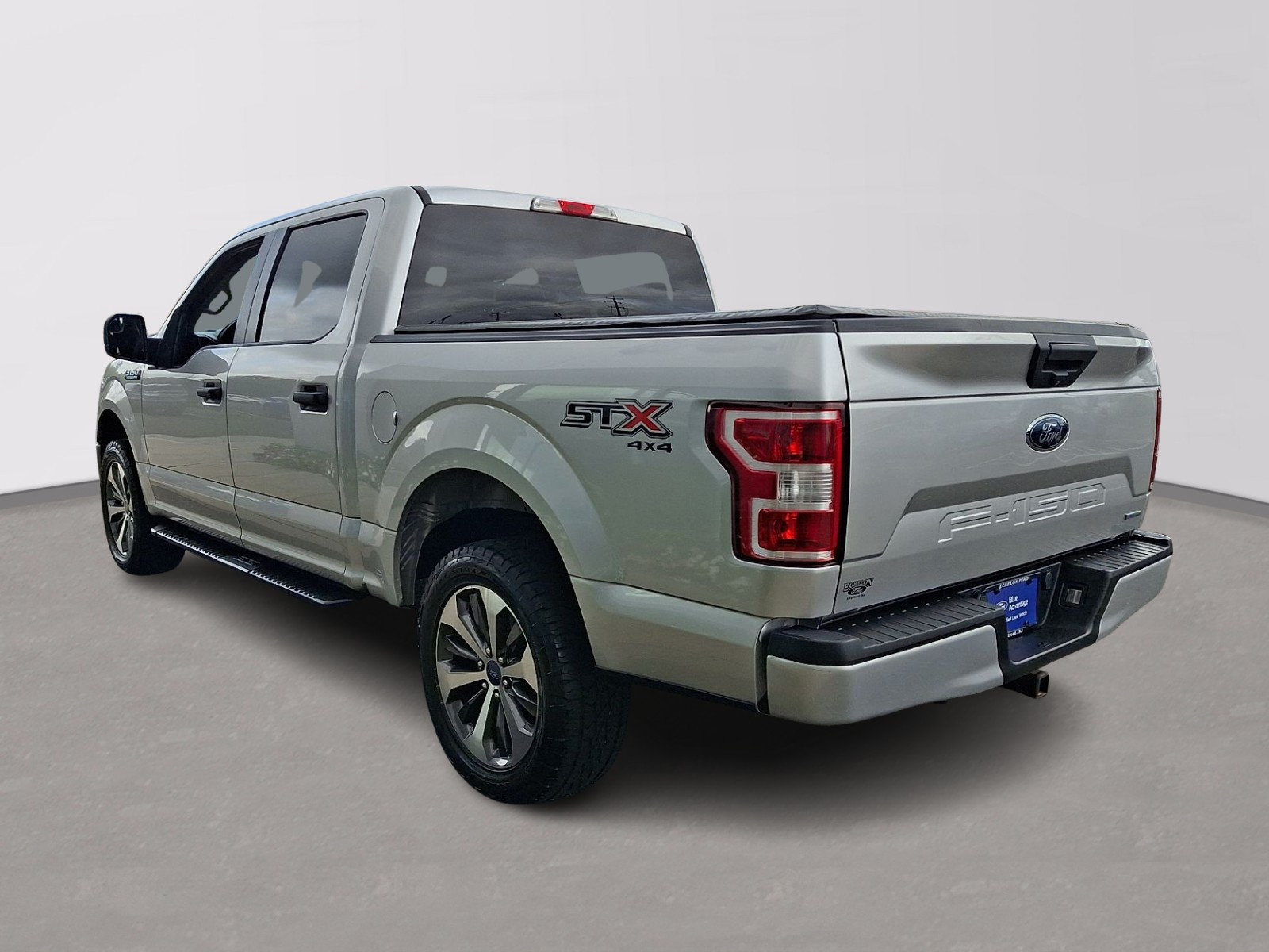 Certified 2019 Ford F150 XL w/ Equipment Group 101A Mid AWD/4WD image 4