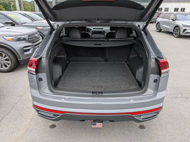 Used 2020 Volkswagen Atlas Cross Sport SE w/ Panoramic Sunroof Package AWD/4WD image 21