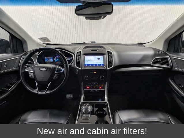 Certified 2020 Ford Edge SEL AWD/4WD image 3