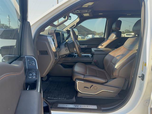Certified 2024 Ford F250 King Ranch w/ FX4 Off-Road Package AWD/4WD image 8