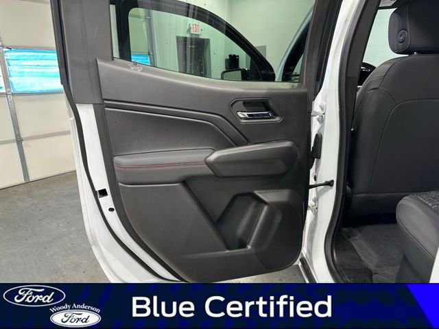 Used 2024 Chevrolet Colorado Z71 w/ Z71 Convenience Package 2 image 27