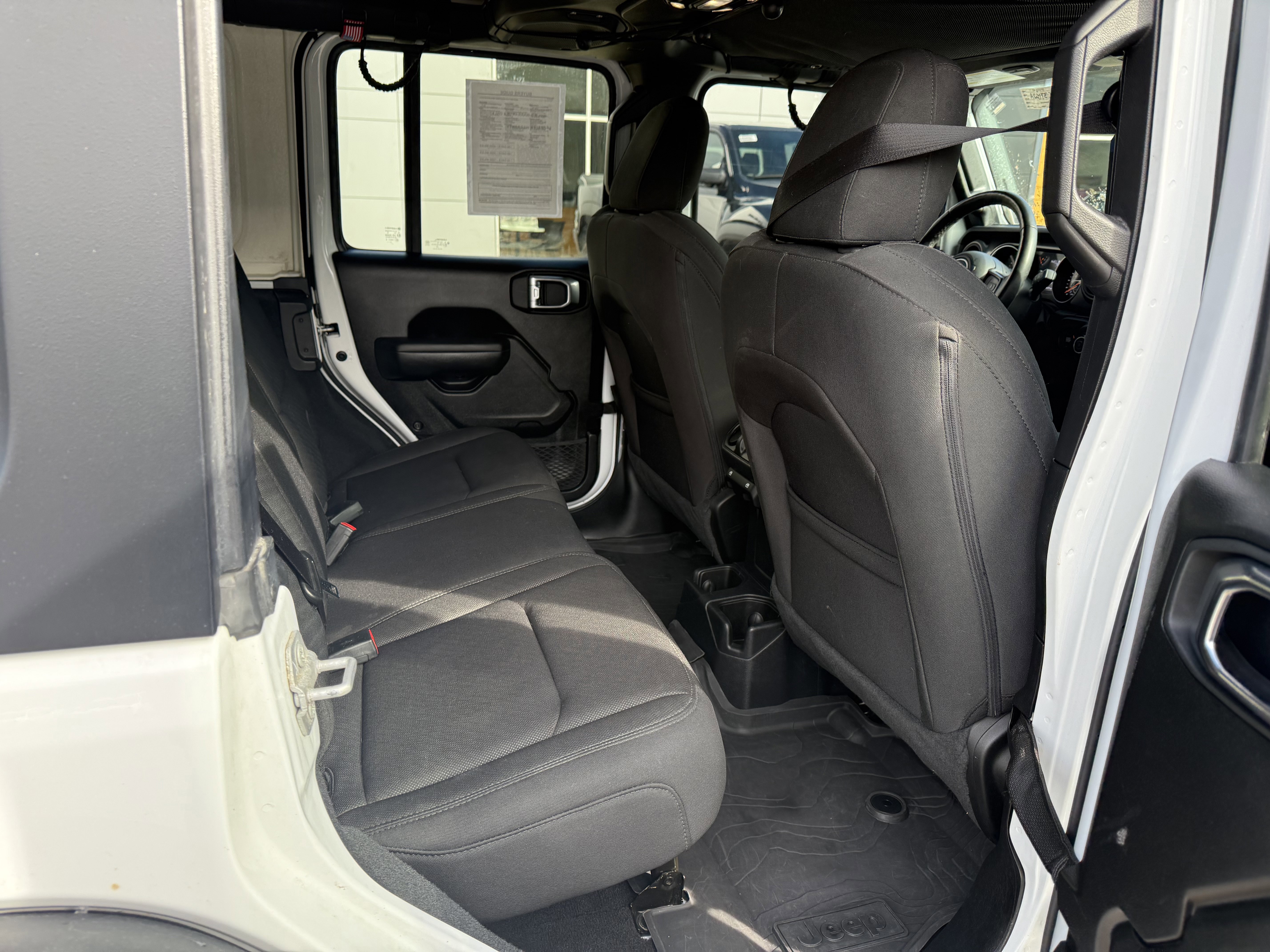 Used 2023 Jeep Wrangler Unlimited Sport AWD/4WD image 10