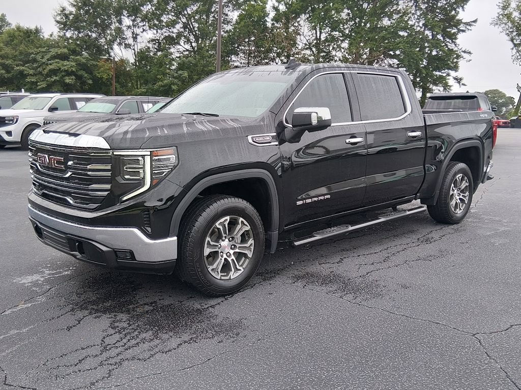 Used 2025 GMC Sierra 1500 SLT AWD/4WD image 8