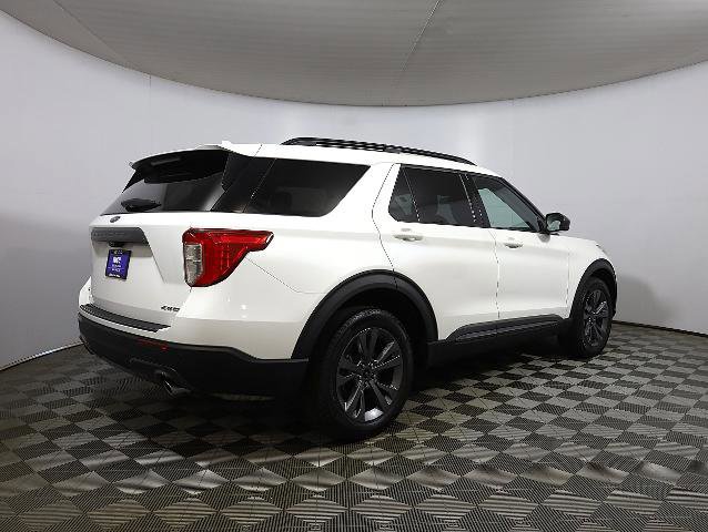 Certified 2024 Ford Explorer XLT w/ Equipment Group 202A image 4