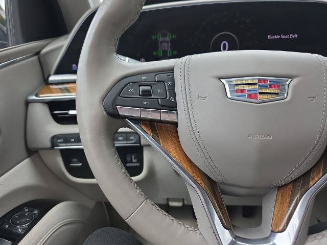 Used 2022 Cadillac Escalade ESV Premium Luxury Platinum AWD/4WD image 28