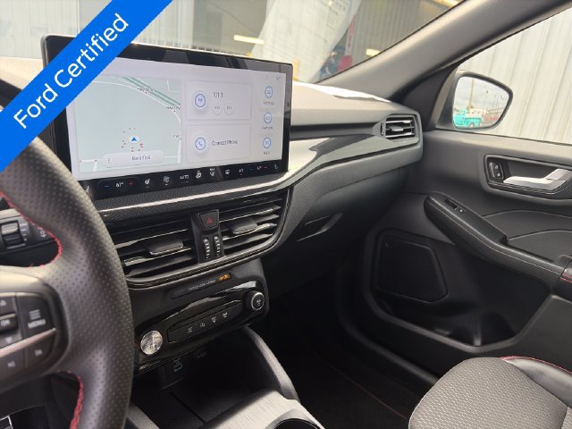 Certified 2023 Ford Escape ST-Line w/ Tech Pack #1 AWD/4WD image 18