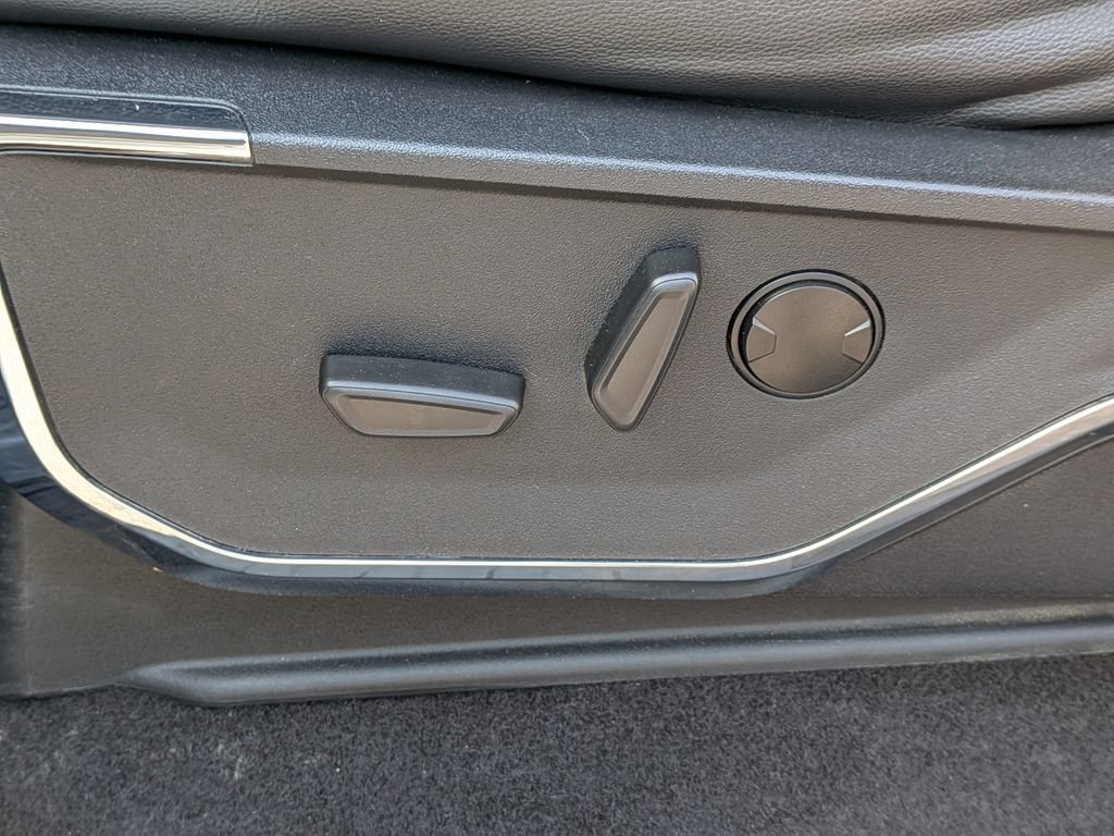 Certified 2024 Ford F150 Lariat w/ Bed Utility Package image 20