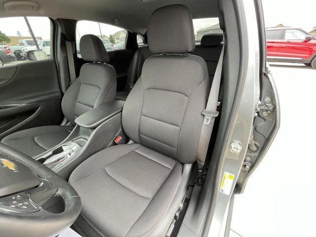 Used 2025 Chevrolet Malibu RS FWD image 18