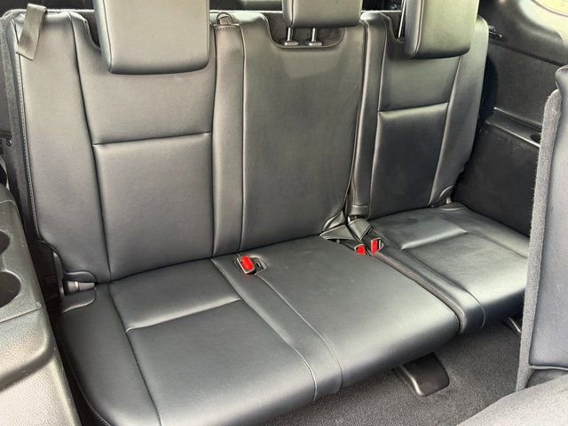 Used 2019 Toyota Highlander Limited Platinum AWD/4WD image 23