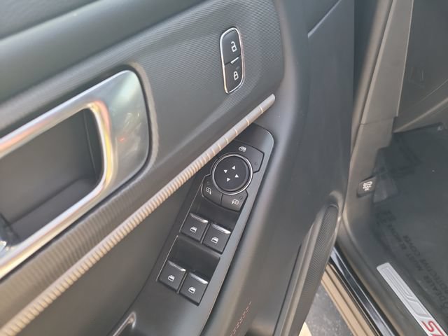 Certified 2025 Ford Explorer ST-Line w/ ST-Line Street Pack AWD/4WD image 11