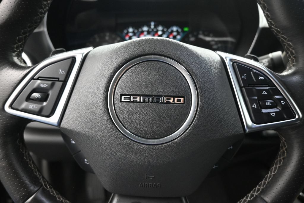 Used 2018 Chevrolet Camaro SS RWD image 12
